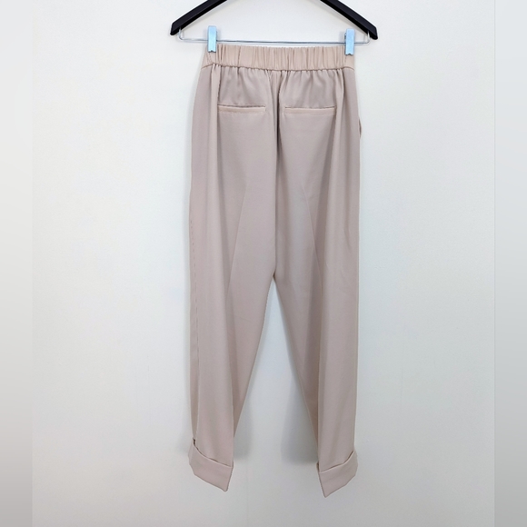 Vince Cuffed Tapered Pull-On Pant in Sandstone Crepe, XS - Picture 11 of 16